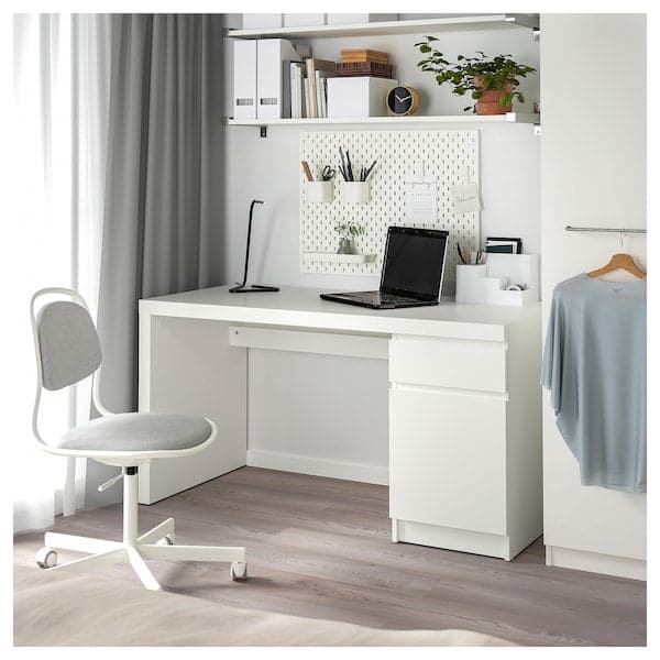 Ikea MALM - Desk, white, 140x65 cm