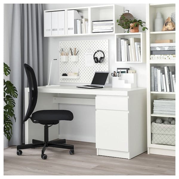 MALM - Desk, white, 140x65 cm - best price from Maltashopper.com 60214159