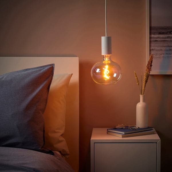 SOLHETTA Ampoule LED E27 470 lumen, globe transparent - IKEA Belgique