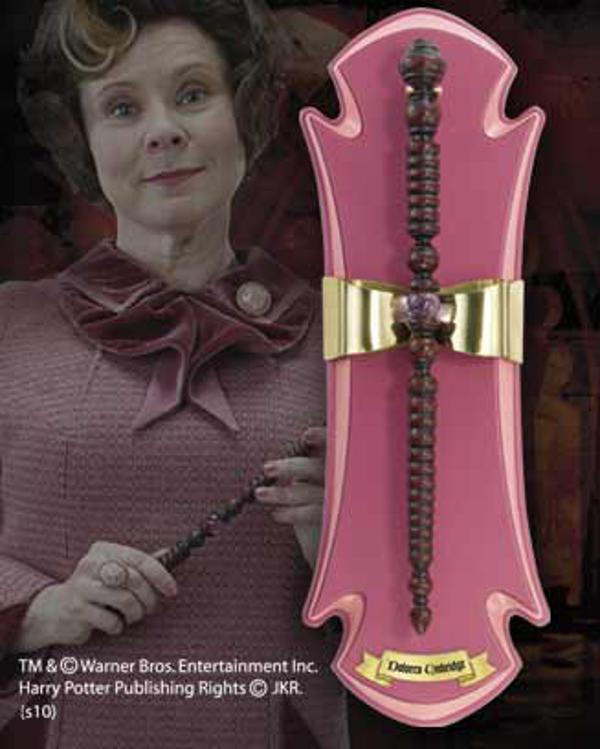 Harry Potter: Dolores Umbridge Magic Wand with Exhibitor