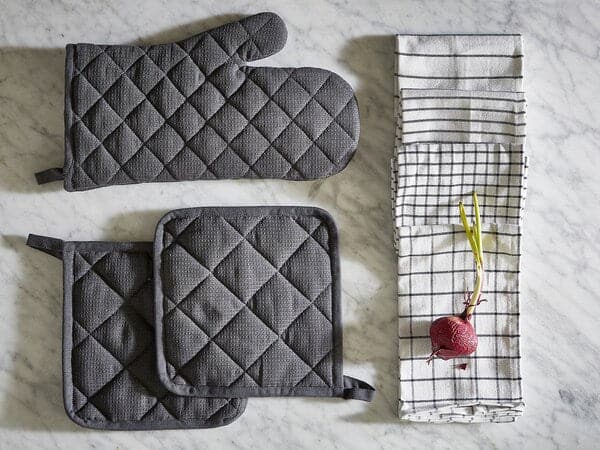 RINNIG - Pot holder, grey, 21x21 cm - Premium Textiles from Ikea - Just €3.99! Shop now at Maltashopper.com