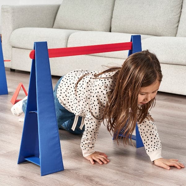 Ikea SKRATTMÅS - Obstacle course