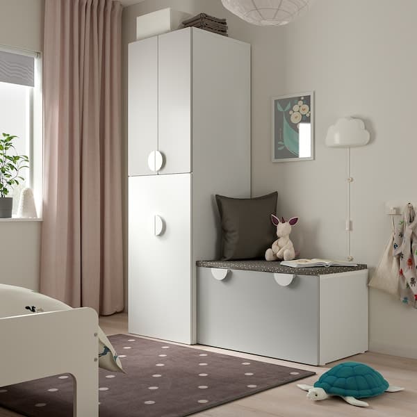 SMÅSTAD - Wardrobe with pull-out unit, white grey/with storage bench, 150x57x196 cm - best price from Maltashopper.com 69483816
