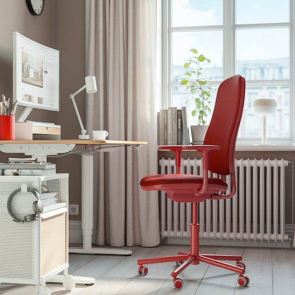 Ikea SMÖRKULL - Office chair with armrests, Gräsnäs red