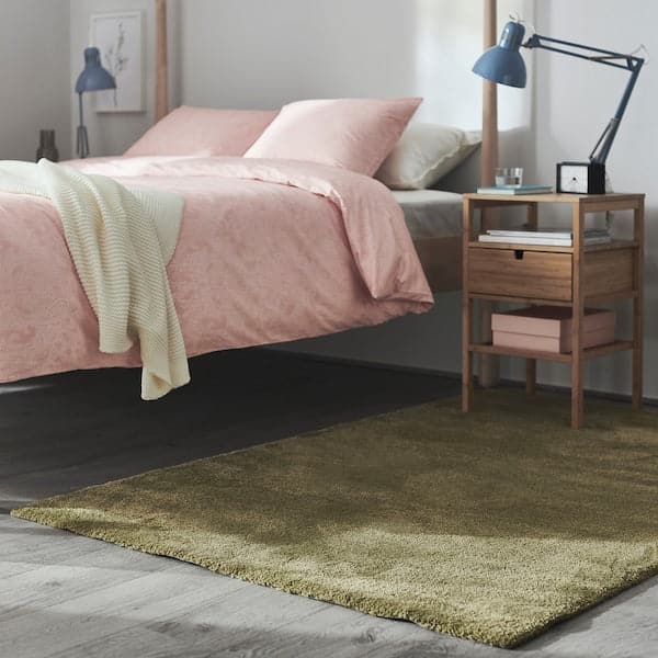 Ikea STOENSE - Rug, low pile, light olive-green, 133x195 cm