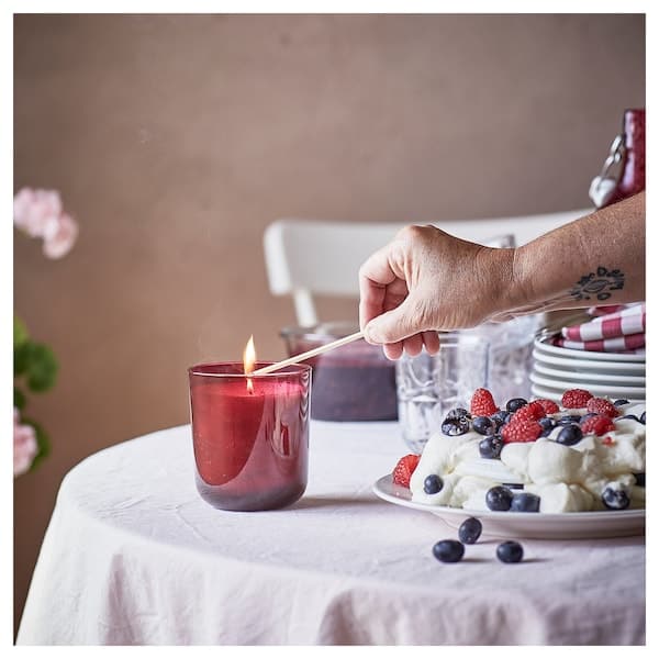 Ikea STÖRTSKÖN - Scented candle in glass, Berries/red, 50 hr