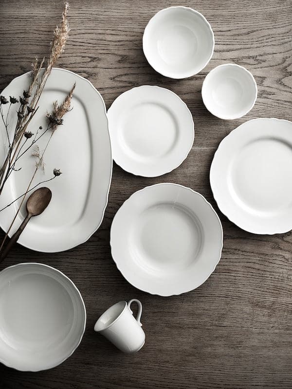 Ikea UPPLAGA - Plate, white, 28 cm