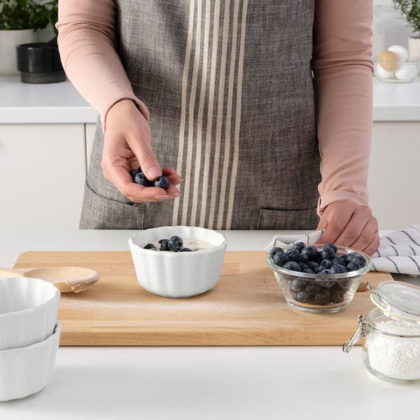 Ikea VARDAGEN - Pie dish, off-white, 11 cm